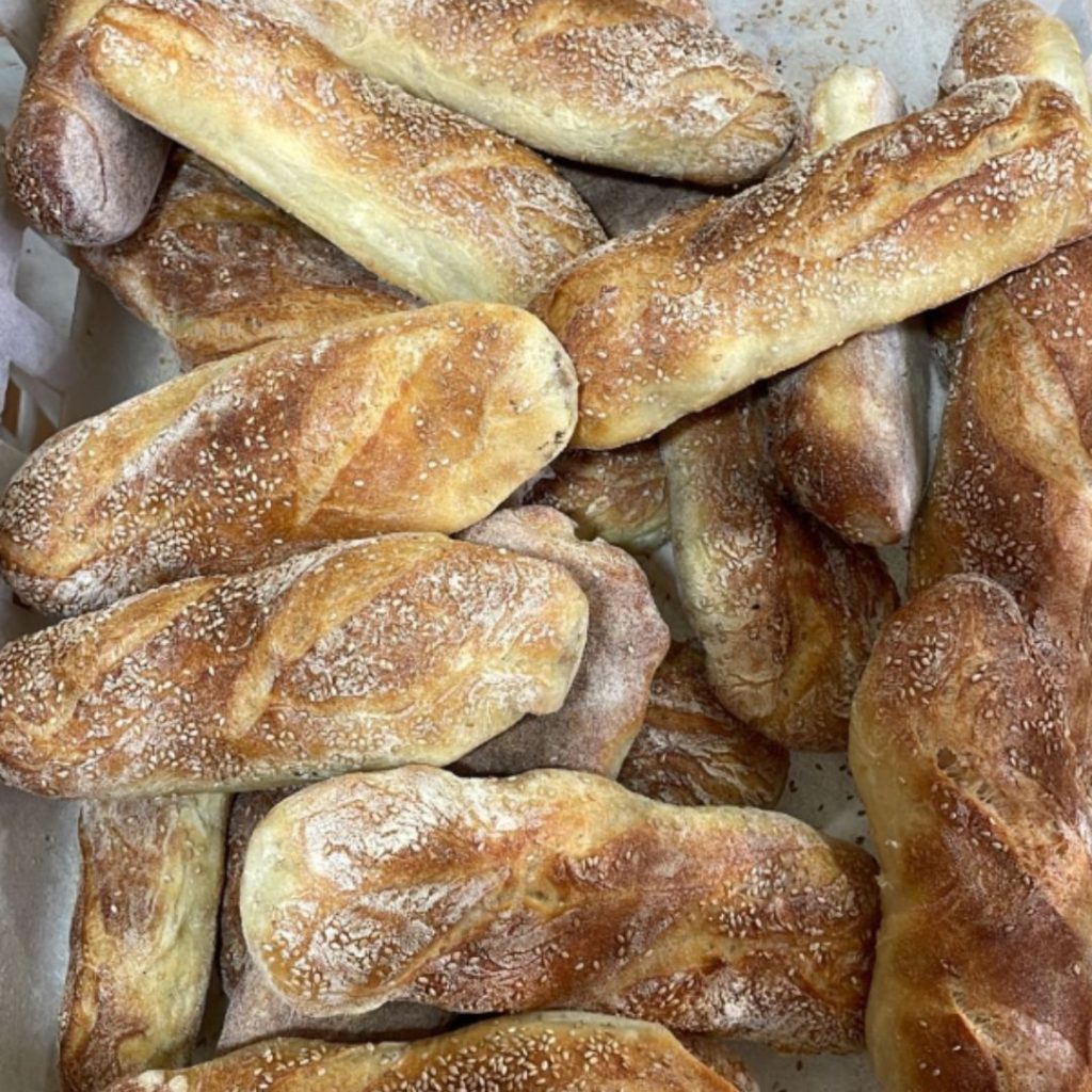 Pane casereccio Messina appena sfornato